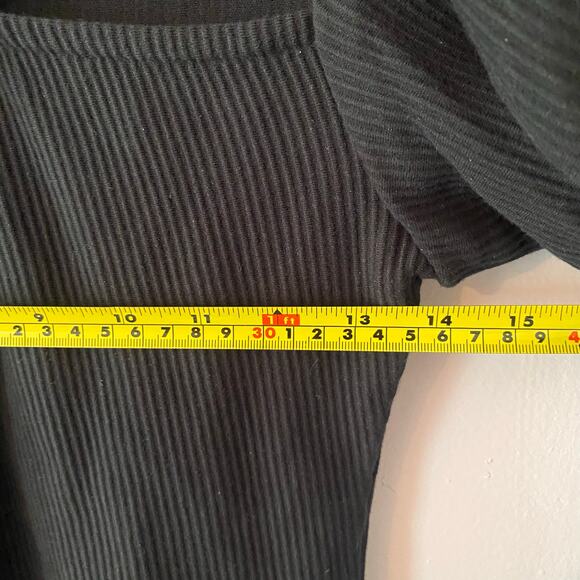 Cult Gaia Black Mora Top Ribbed Cut-Out Long Sleeve Blouse Women's size XS - Picture 9 of 11